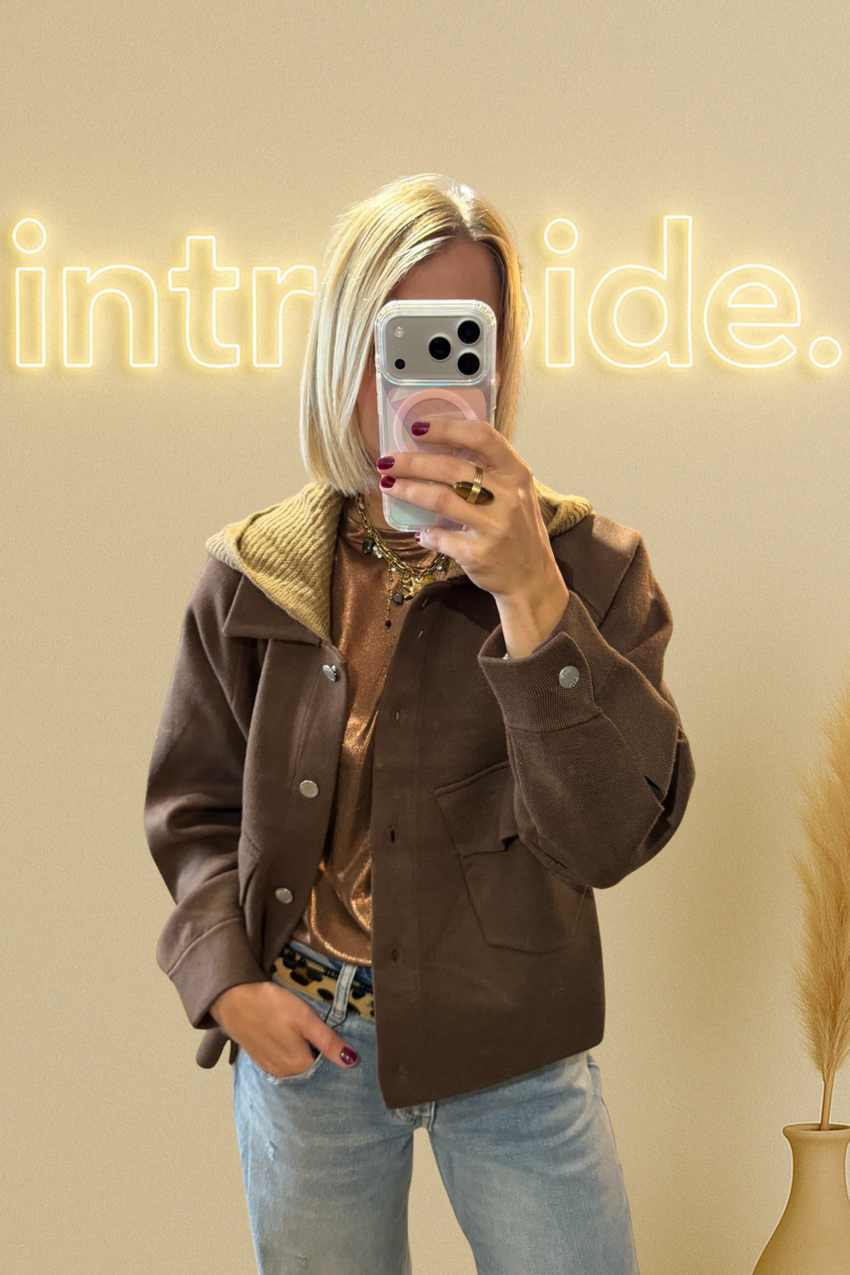 La veste/gilet Capuche - chocolat 🤎