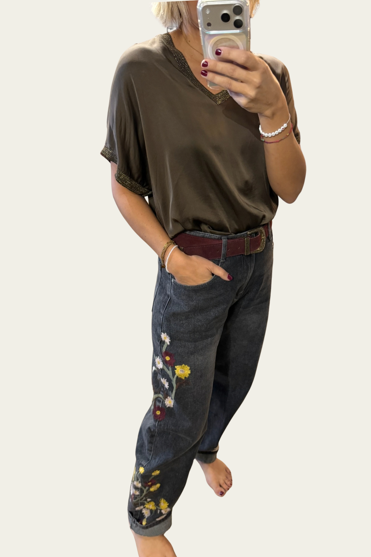Le jean Wildflower – gris délavé 🌸🩶