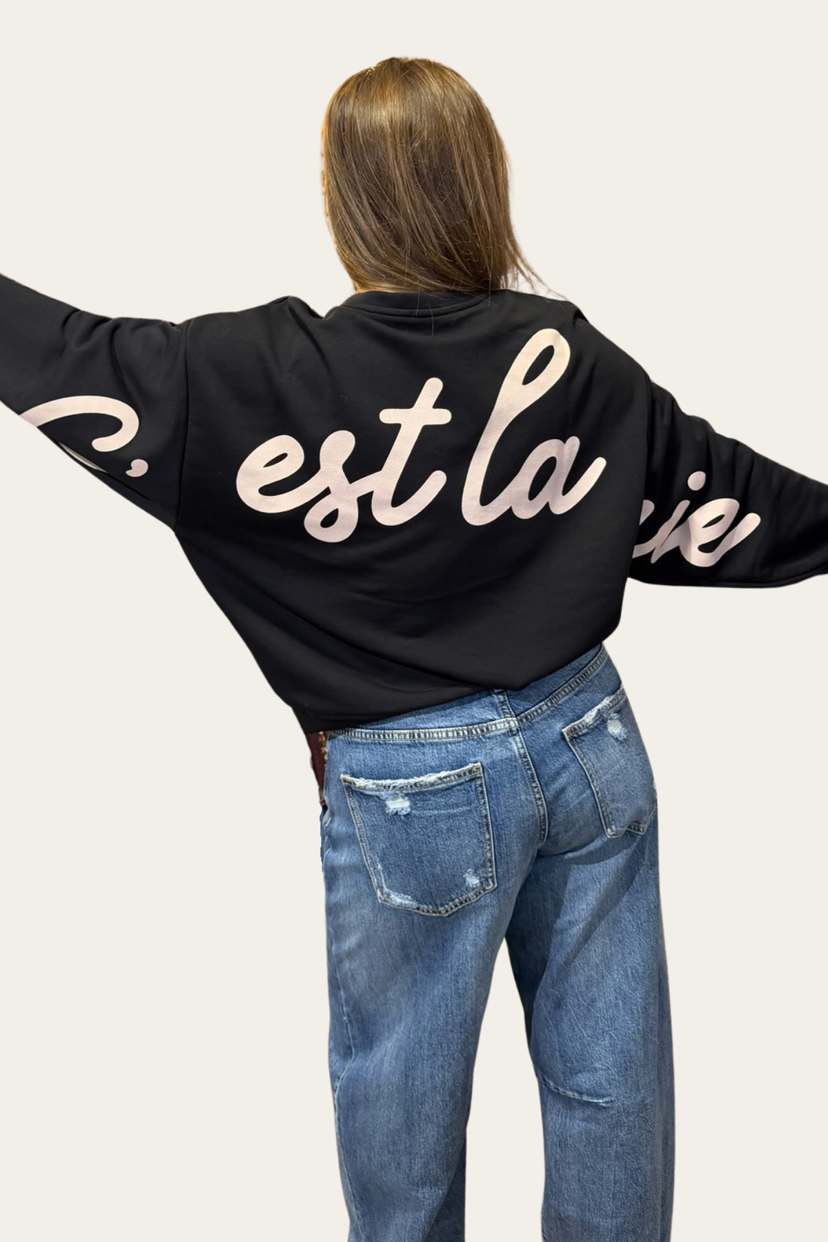 Le sweat C’est la vie – noir 🖤