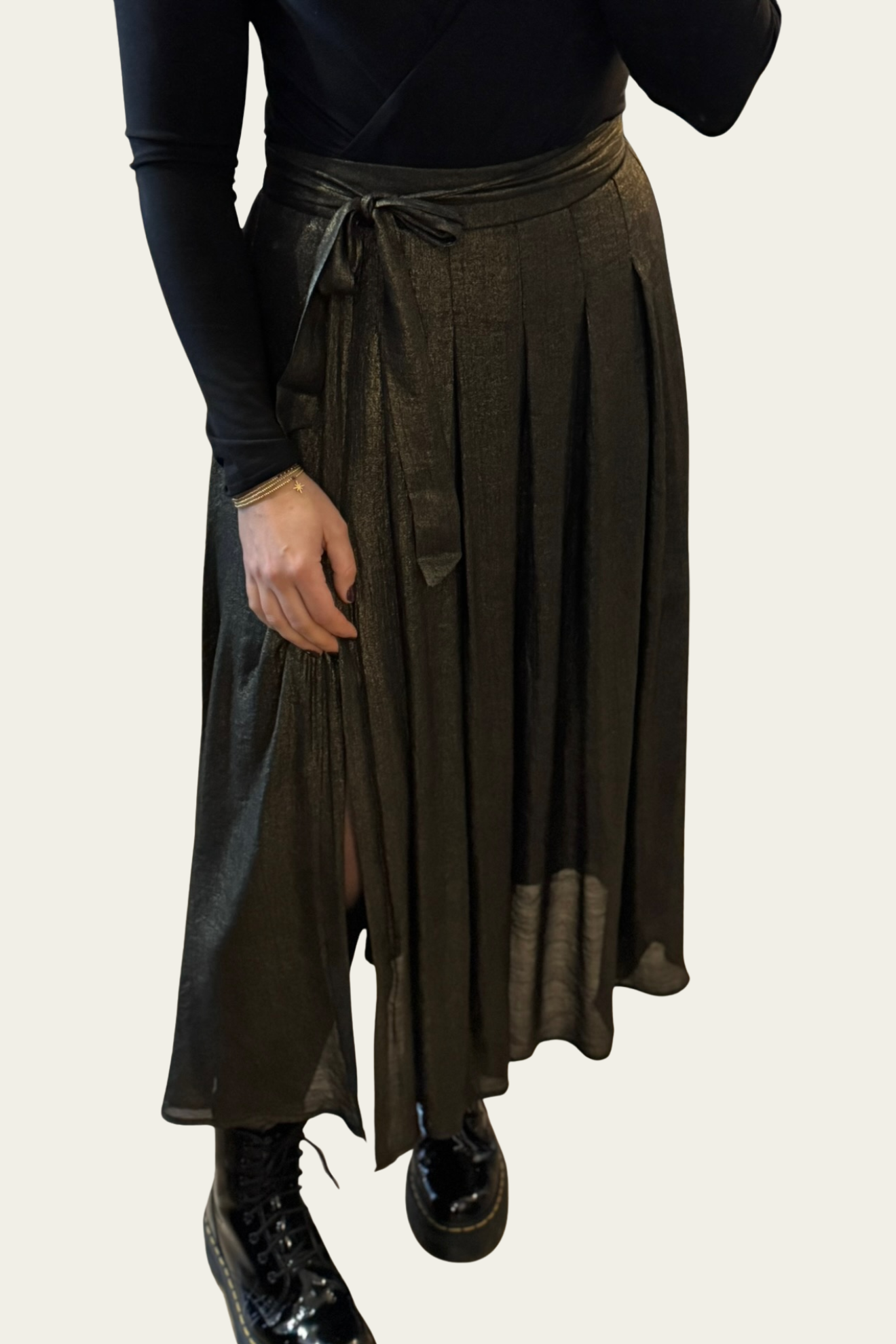 Jupe longue noire moirée – 100% viscose, fendue & élégante 🖤✨