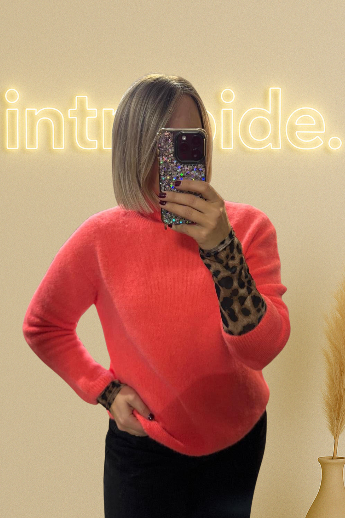 Pull en 52% alpaga – corail flash (manches longues)