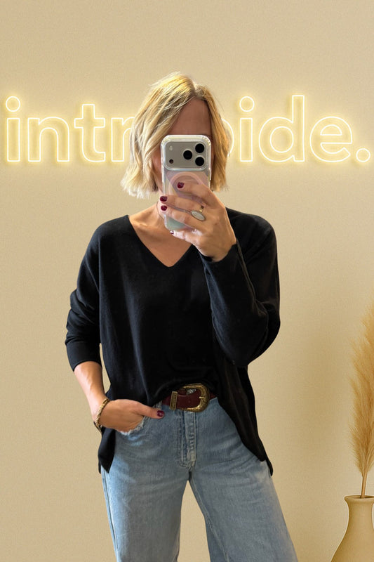 Le pull loose col V 3 % cachemire - noir 🖤