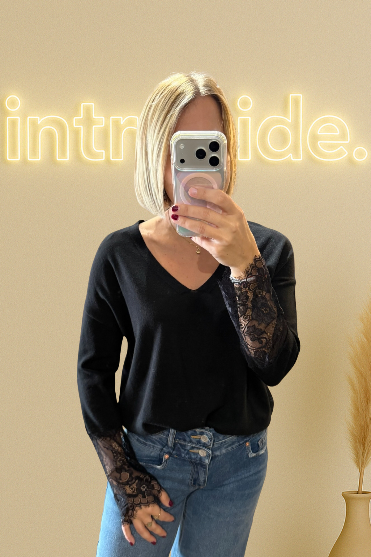 Le pull Dentelle – noir 🖤