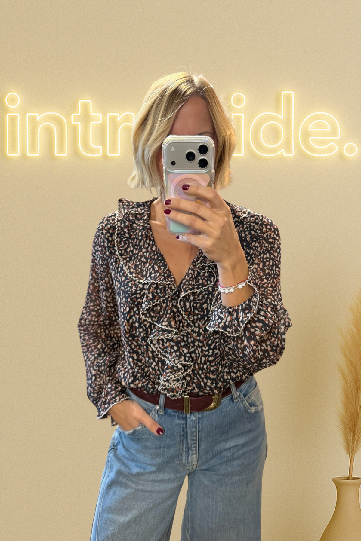 La blouse volantée - noire/camel 🖤🤎
