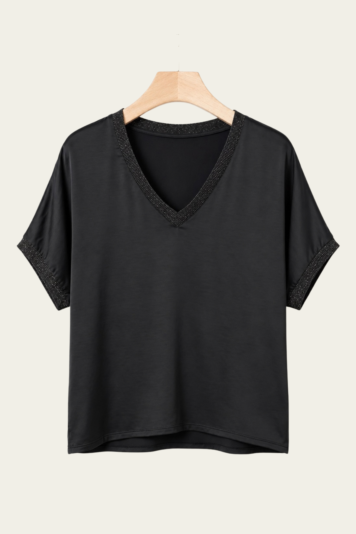 Le top Soie – noir 🖤✨